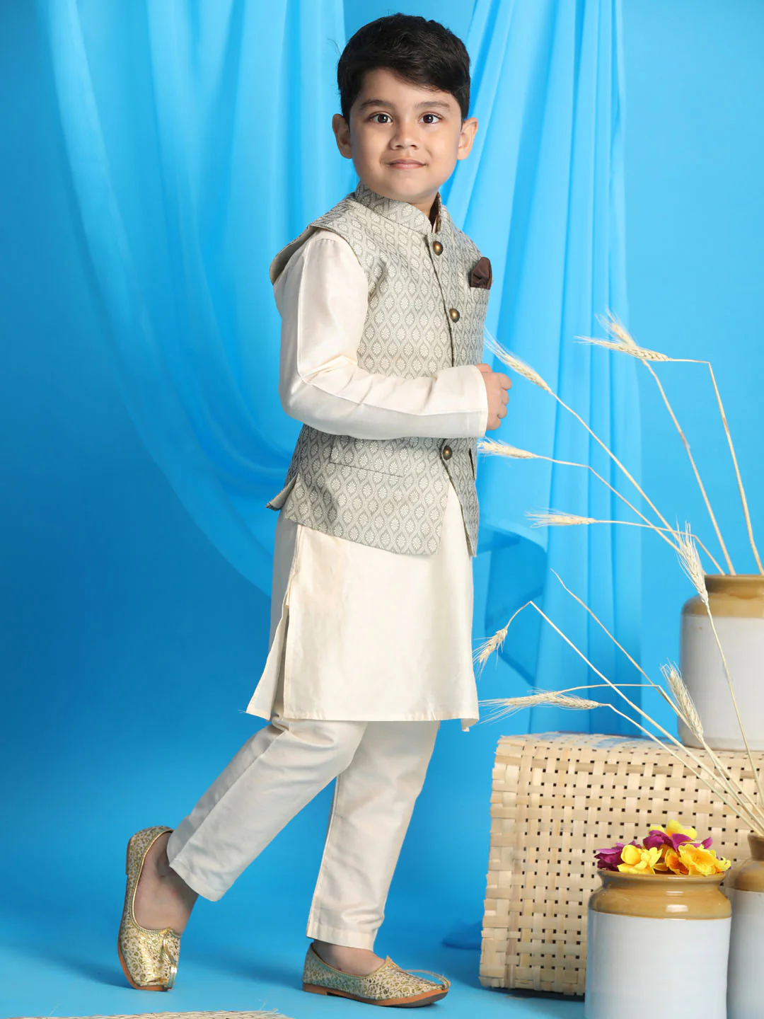 Boy's Beige Woven Jacket With Cream Kurta And Pyjama Set - Image 2