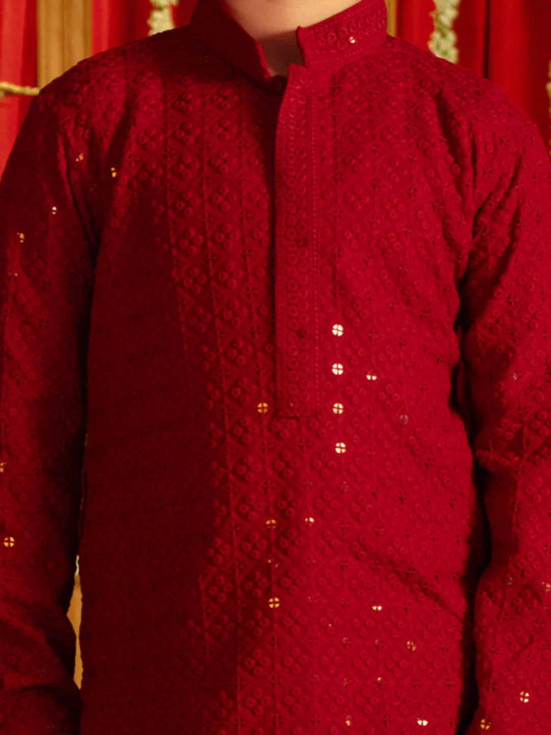 Boy's' Maroon And White Schiffli Kurta Pyjama Set - Image 4