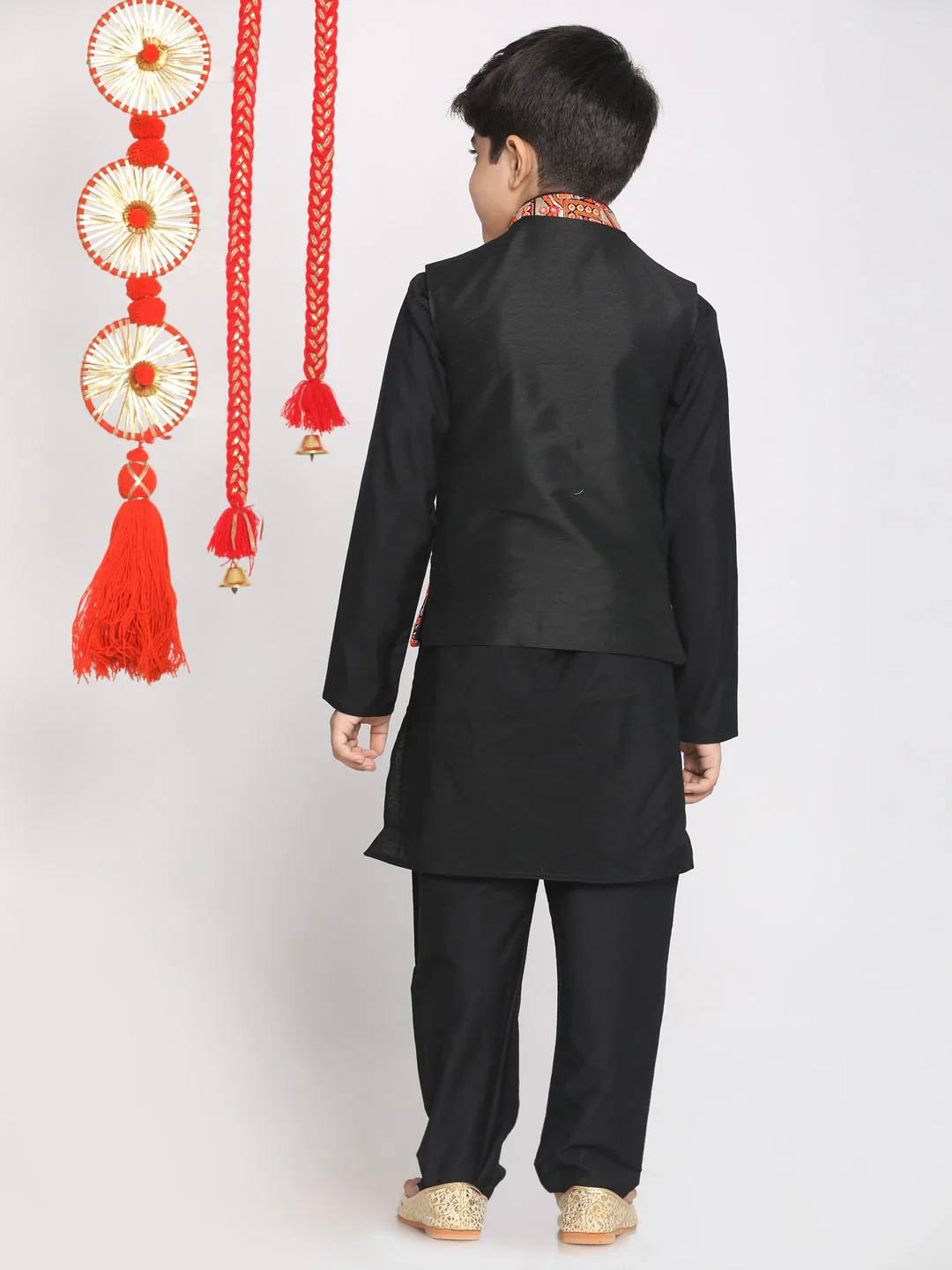 Boy's' Orange And Black Jacket, Kurta And Pyjama Set - Image 4