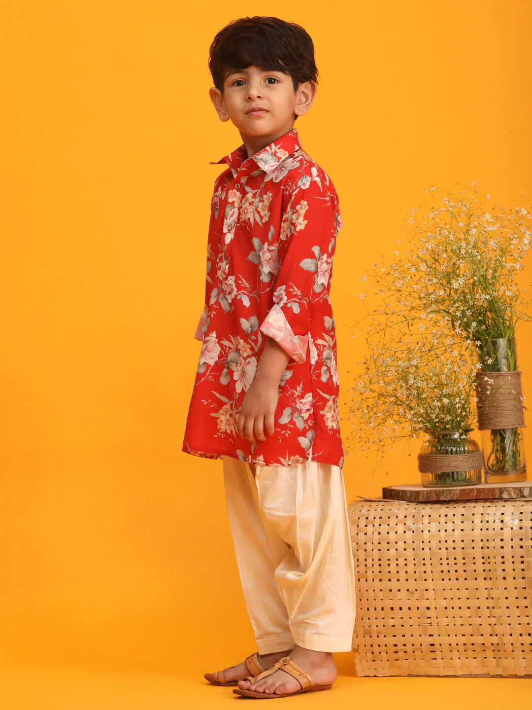 Boy's Red Floral Printed Kurta With Cream Solid Pyjama Set - Image 2