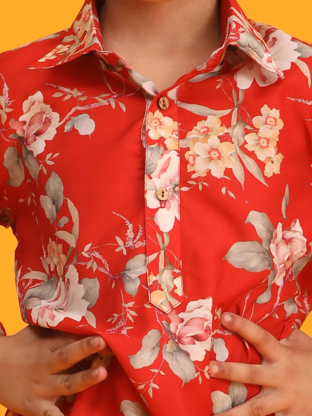 Boy's Red Floral Printed Kurta With Cream Solid Pyjama Set - Image 4