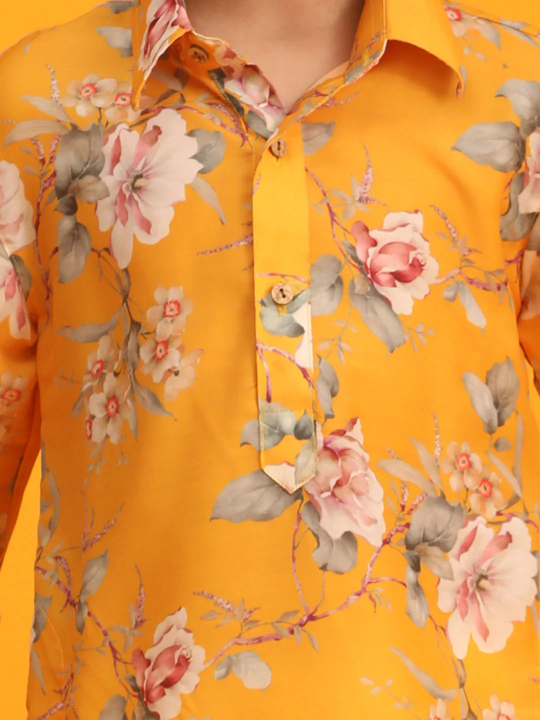 Boy's Yellow Floral Printed Kurta With Cream Solid Pyjama Set - Image 4