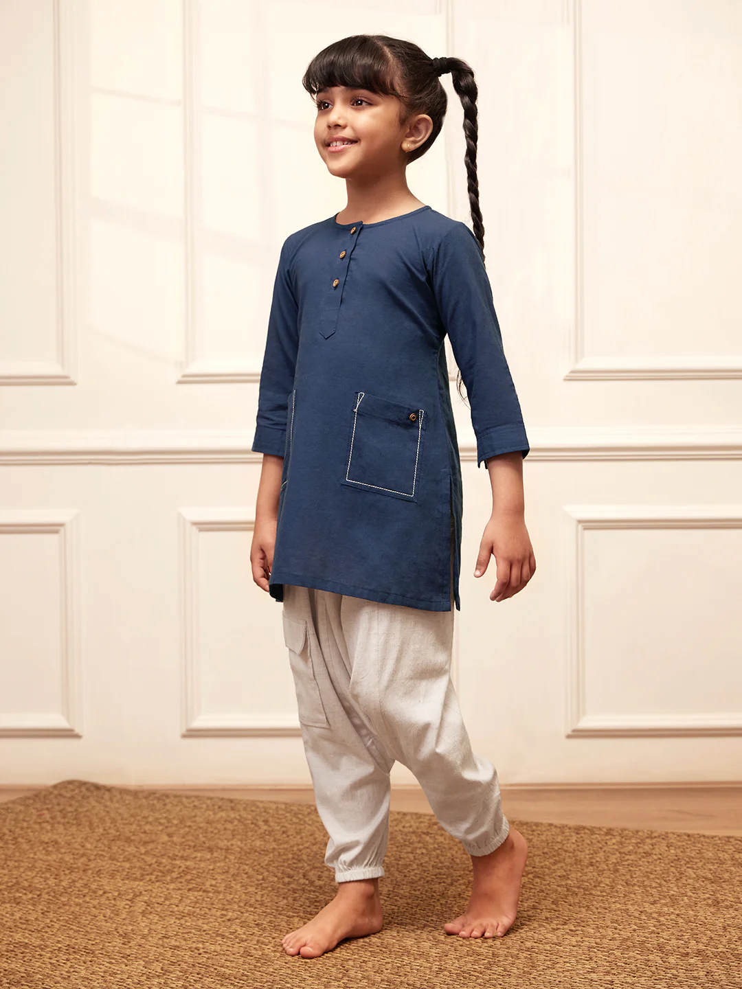Girl's Navy Blue Cotton Kurta Harem Pant Set - Image 4