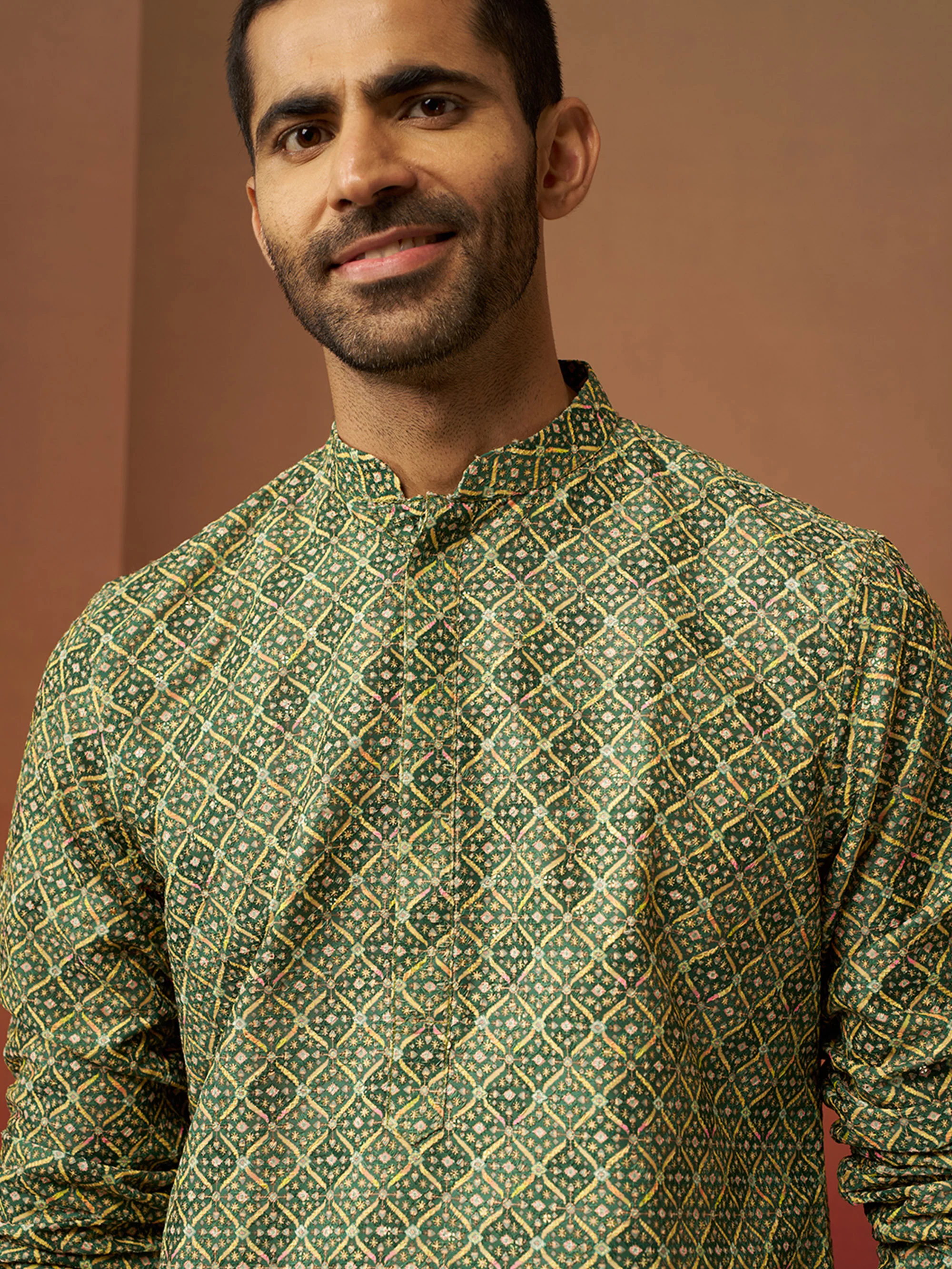 Vastramay Men Green Cotton Gems Work Kurta - Image 2