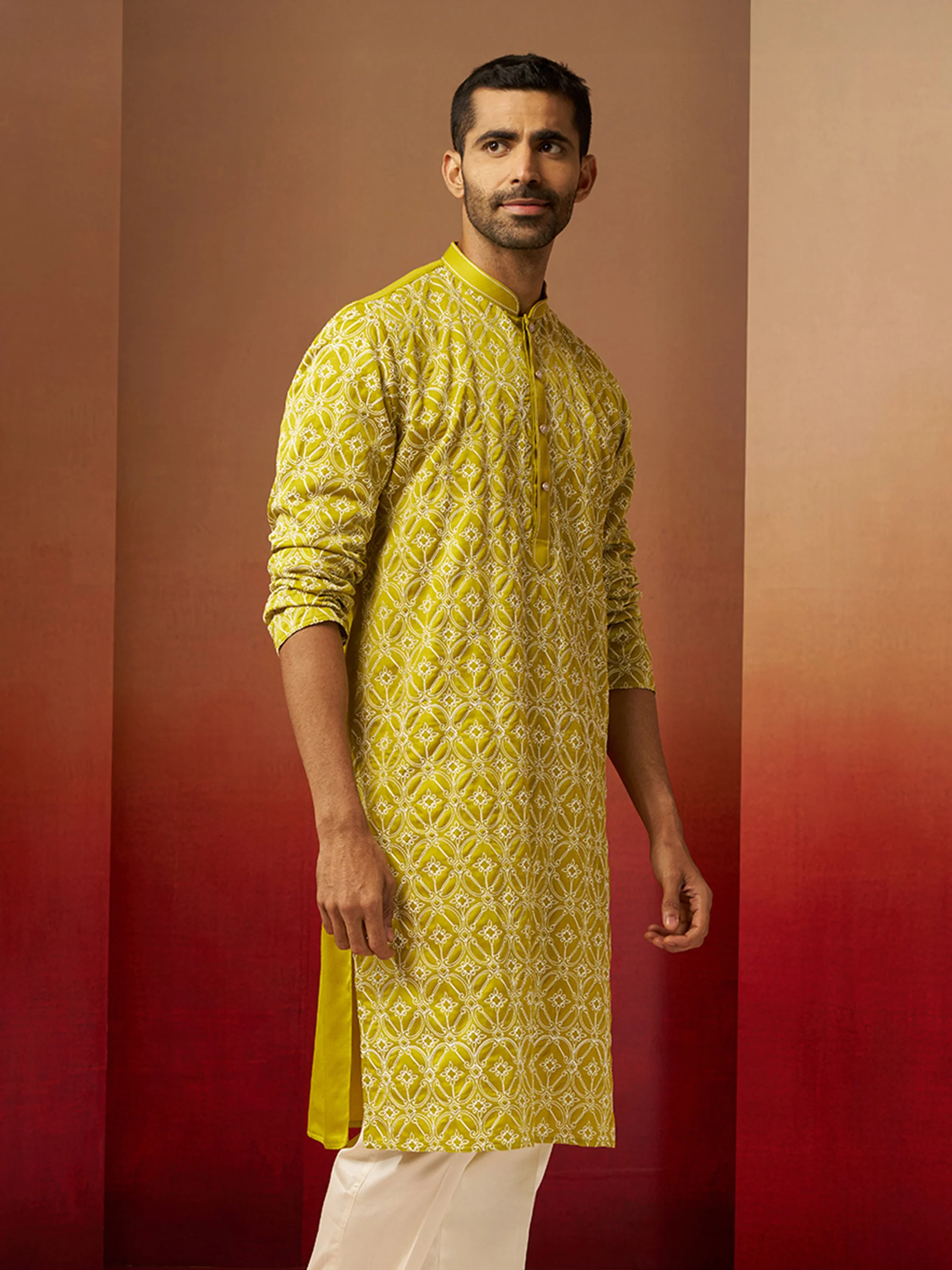 Vastramay Men Green Linen Silk Thread Embroidered Kurta - Image 4