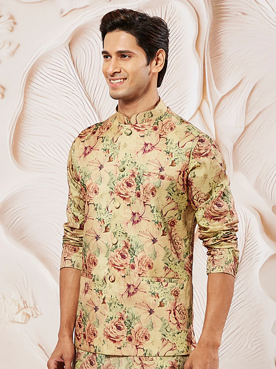 Men's Beige Printed Jacket - Image 3