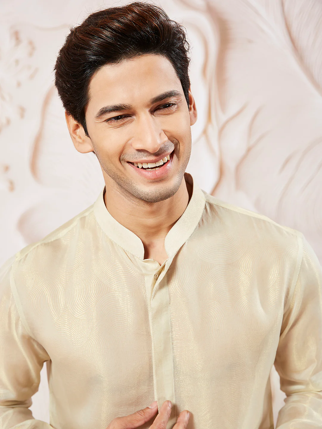 Men's Beige Tissue Silk Kurta Pyjama Set - Image 3