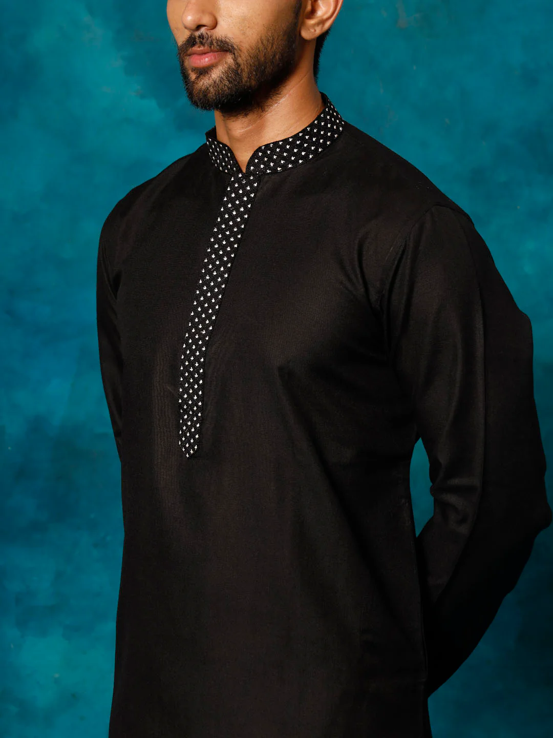 Men's Black Cotton Blend Ethnic Kurta - Image 4