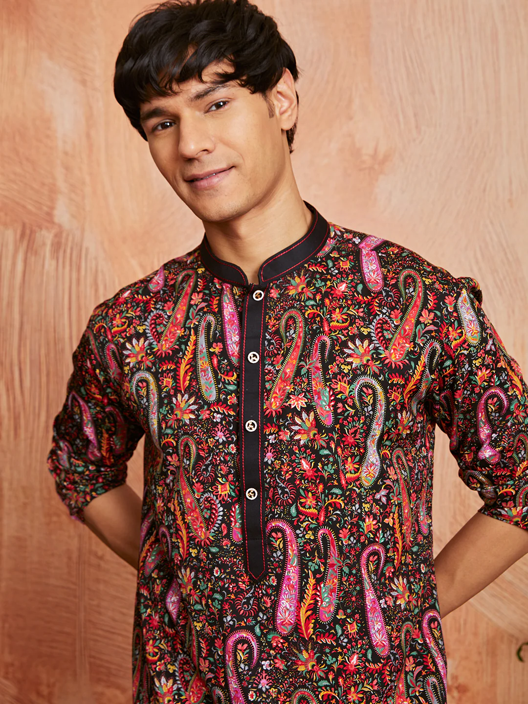 Men's Black Crepe Kurta And Pyjama Set - Image 3