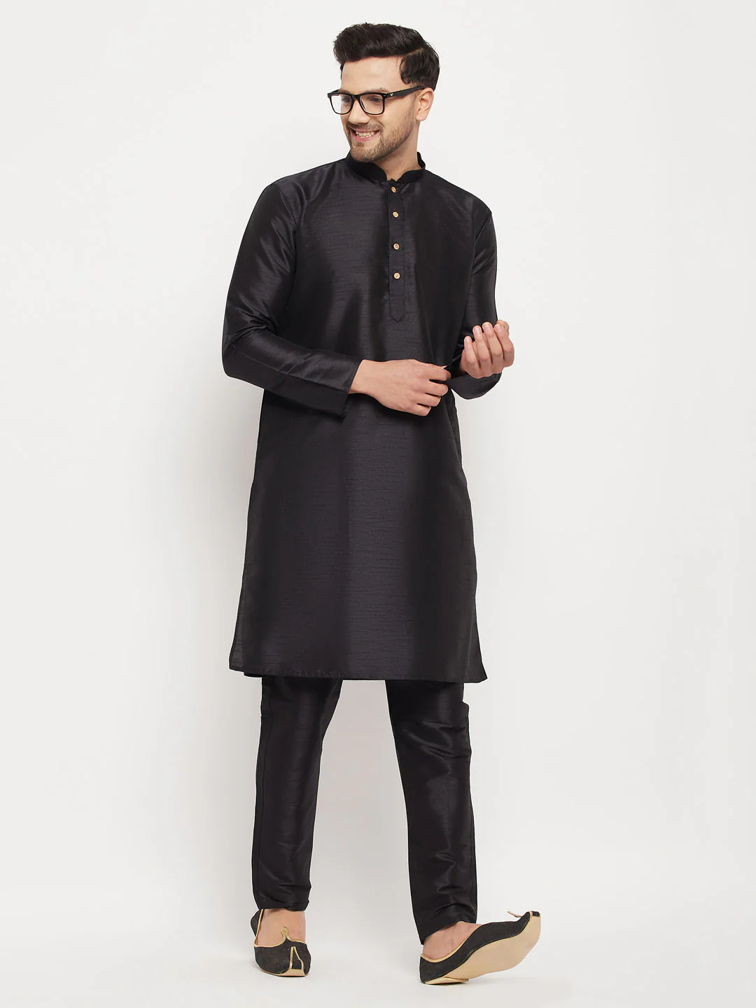 Men's Black Silk Blend Kurta And Black Pant Style Pyjama Set - Image 7