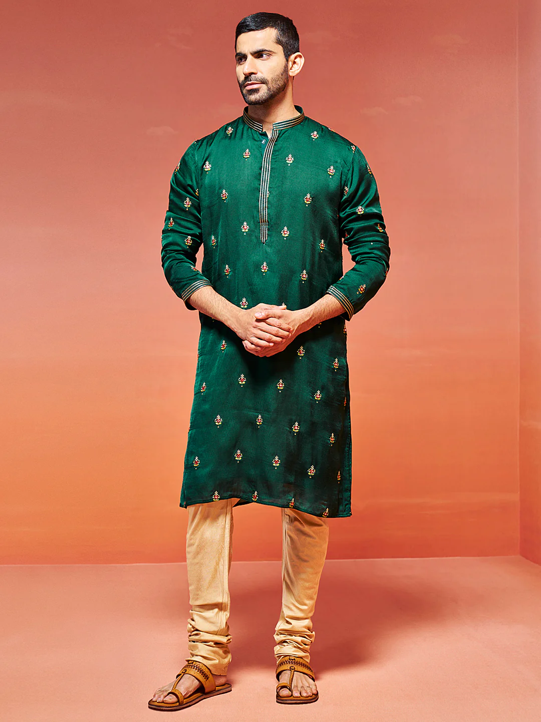 Men's Bottle Green Silk Blend Kurta And Pyjama Set - Image 7