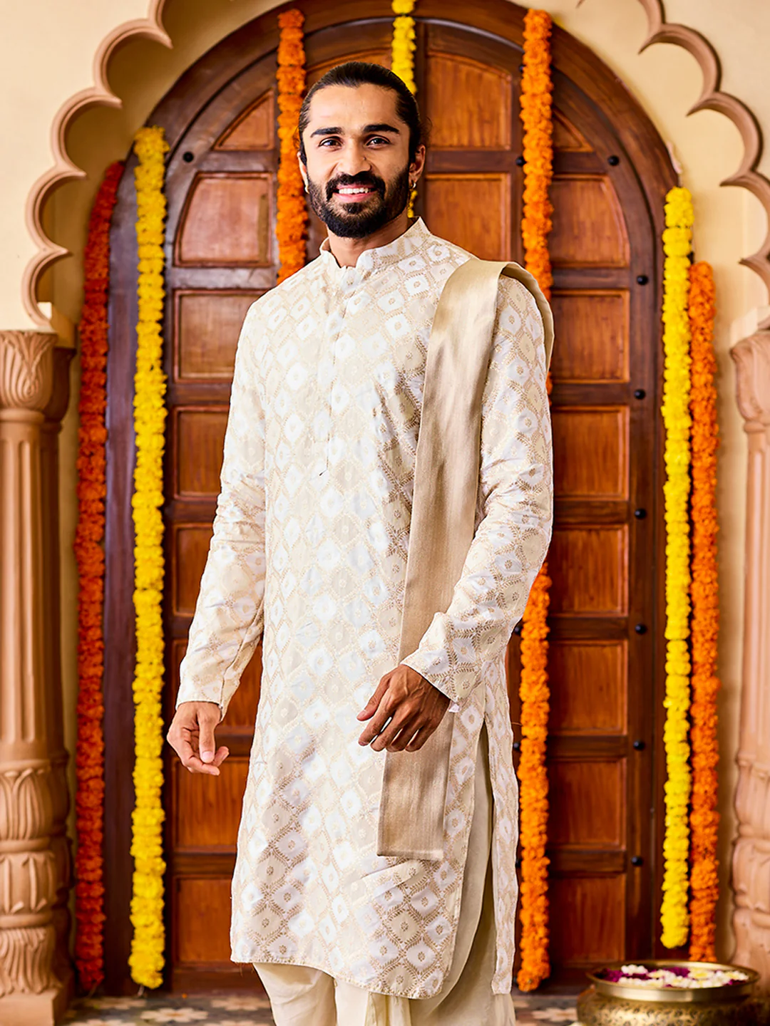 Men's Cream Tissue Benarasi Jacquard Kurta - Image 3