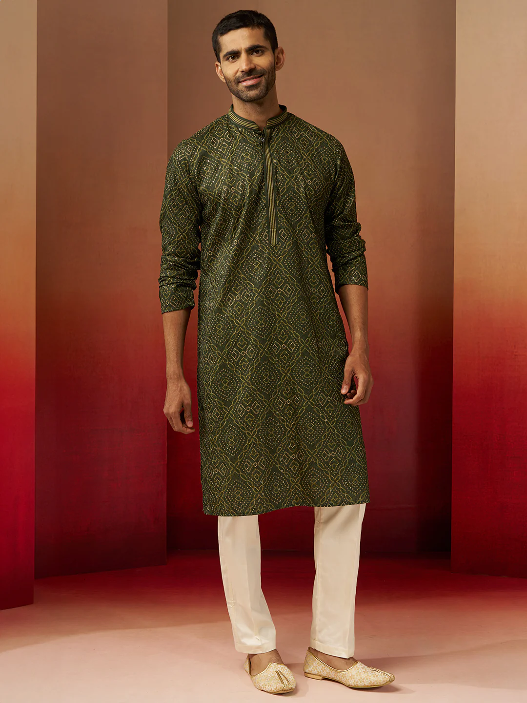 Men's Green Bandhani Gems Work Kurta with Pyjama - Image 5