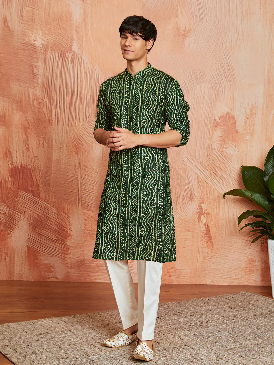 Men's Green Rayon Kurta And Pyjama Set - Image 2