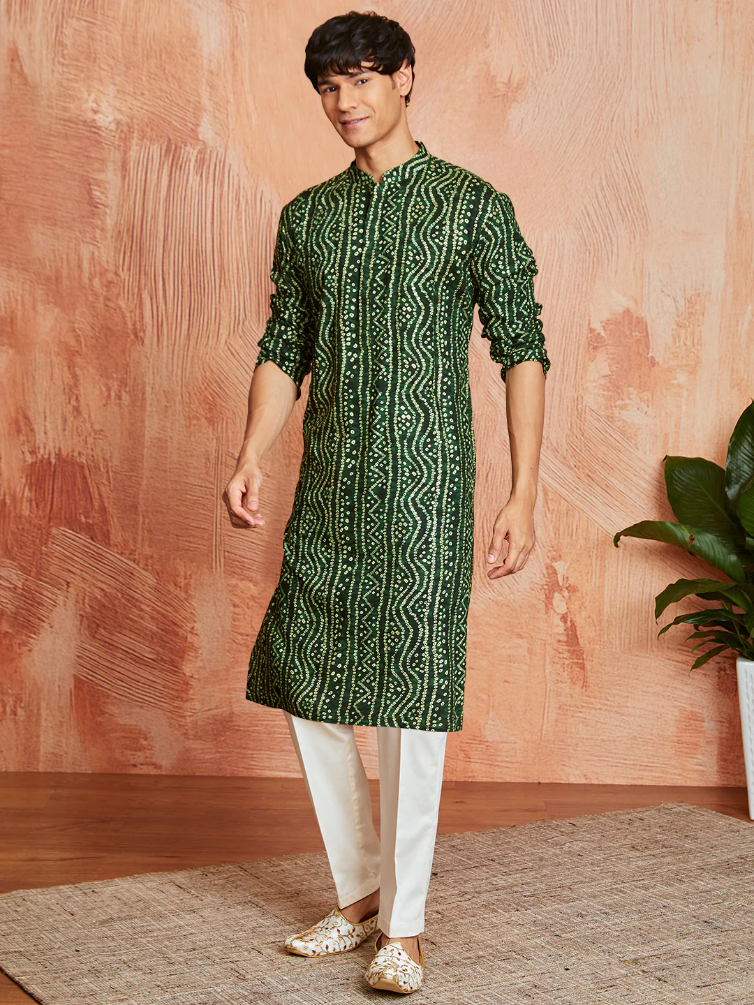 Men's Green Rayon Kurta And Pyjama Set - Image 5