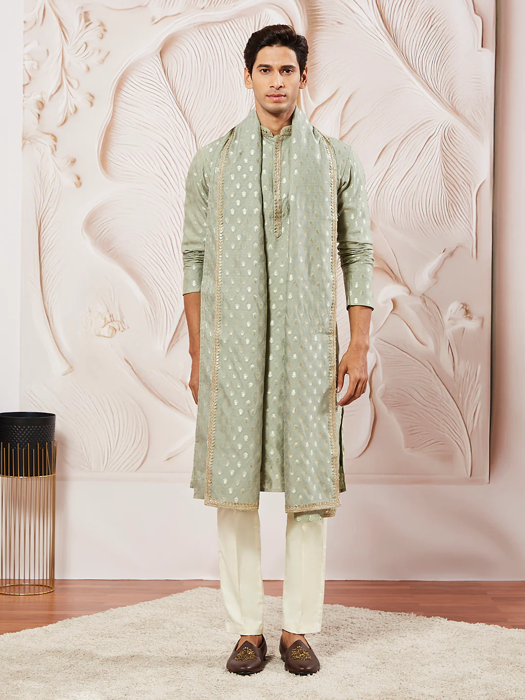 Men's Green Silk Blend Kurta Pyjama Set - Image 2