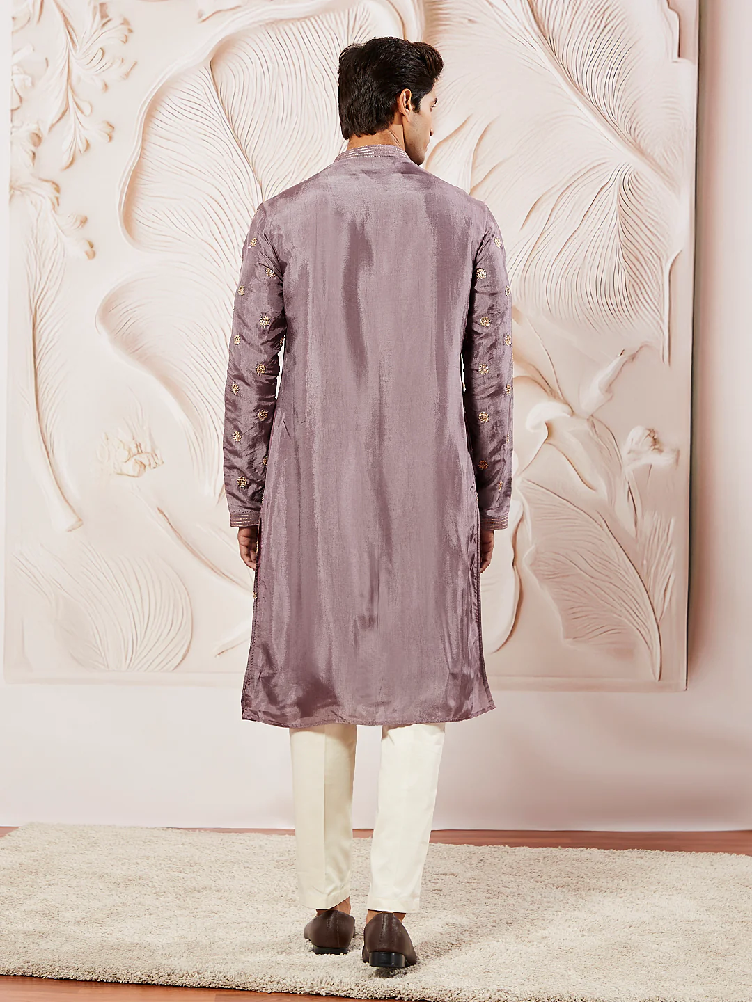 Men's Lavender Tissue Silk Kurta Pyjama Set - Image 5