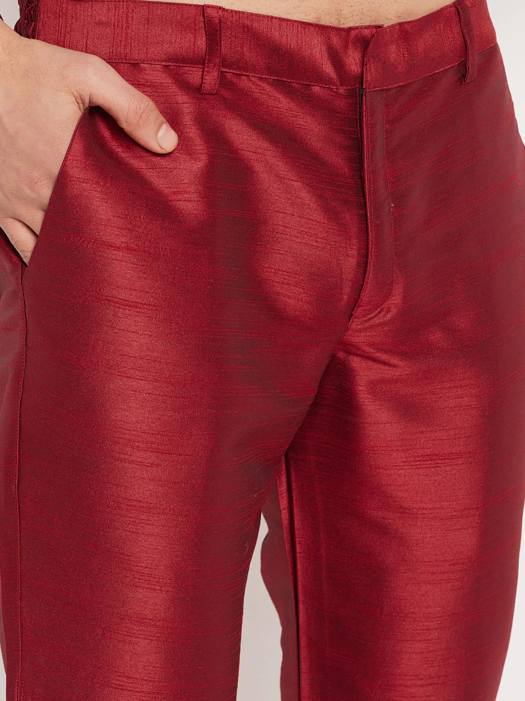 Men's Maroon Silk Blend Kurta And Maroon Pant Style Pyjama Set - Image 5