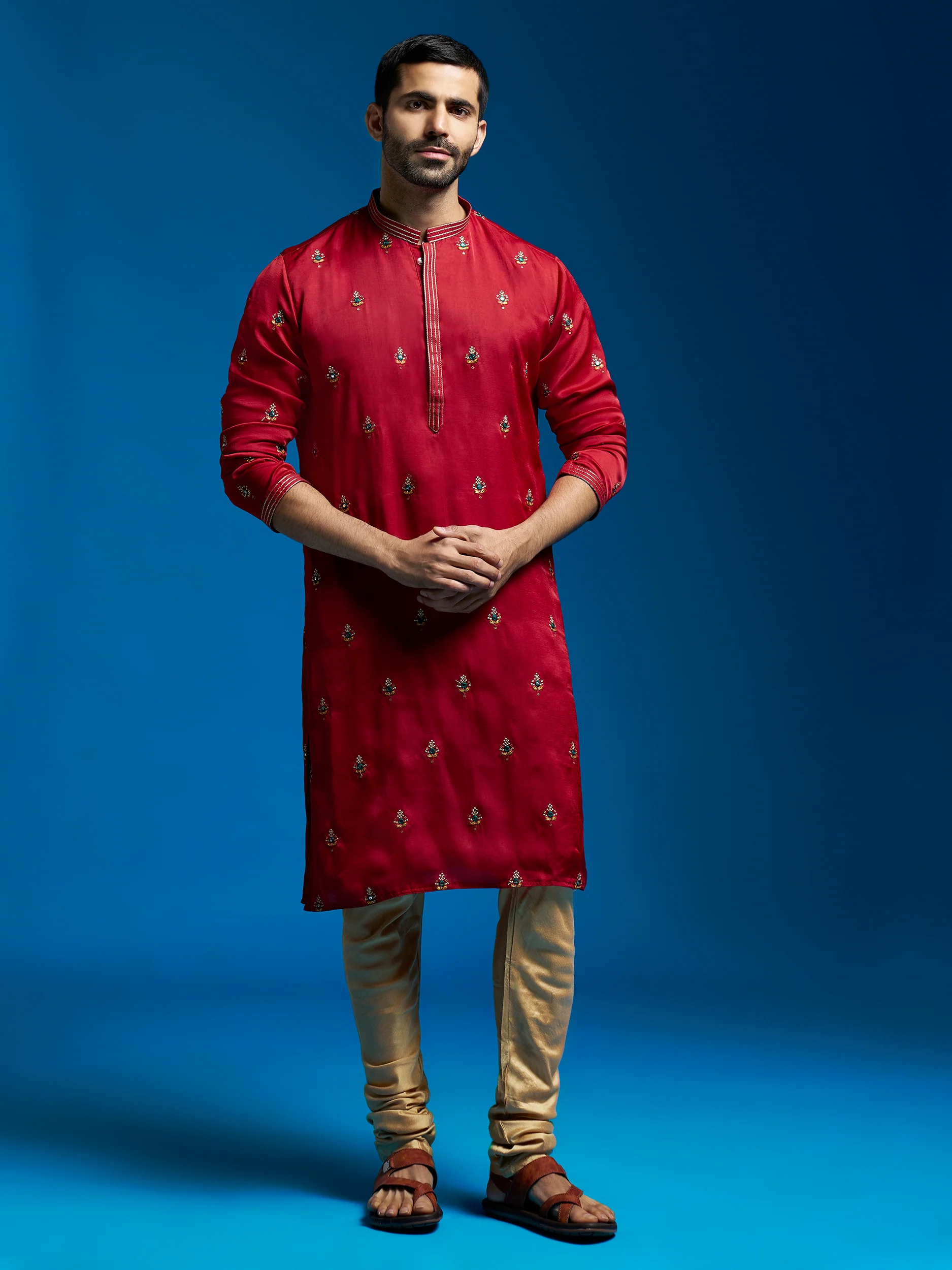 Men's Maroon Silk Blend Kurta And Pyjama Set - Image 7