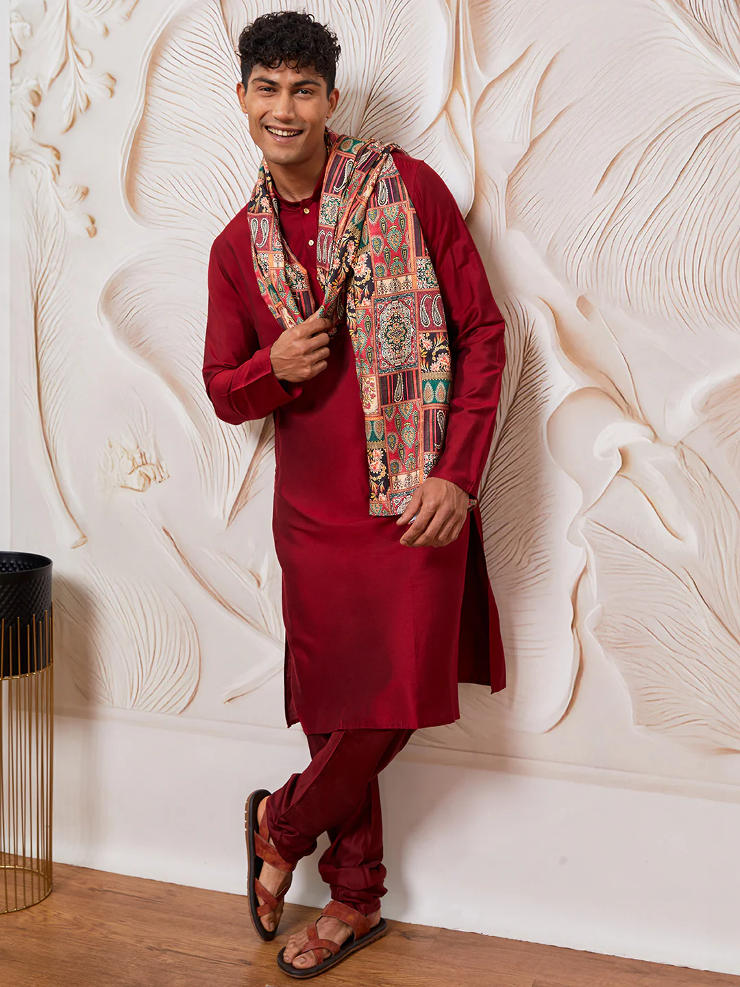 Men's Maroon Viscose Kurta,Pant And Dupatta Set - Image 4