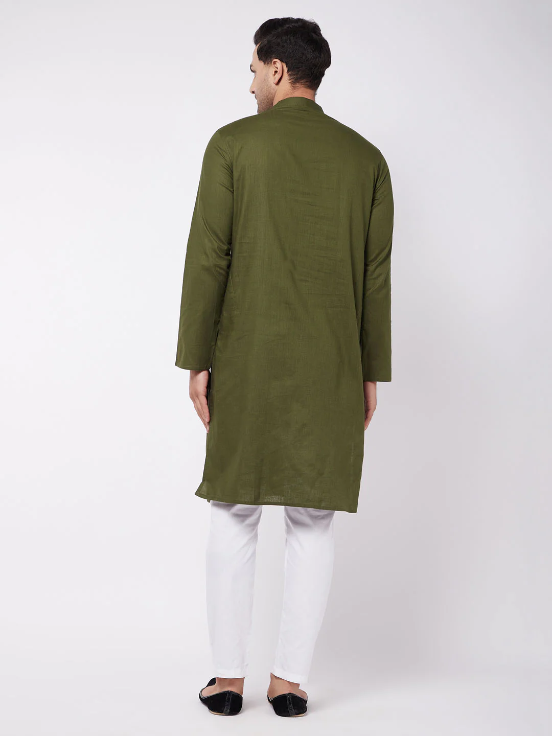 Men's Mehendi Green Solid Cotton Blend Kurta And White  Pyjama Set - Image 3