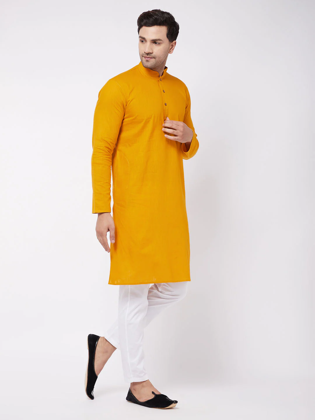 Men's Mustard And White Solid Cotton Blend Kurta Pyjama Set - Image 2