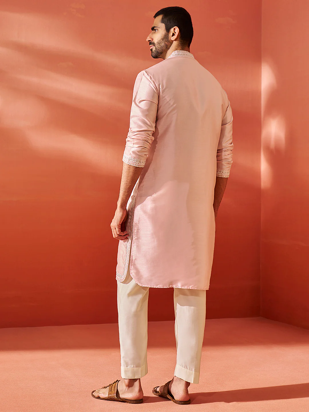 Men's Peach Silk Blend Kurta And Pyjama Set. - Image 4