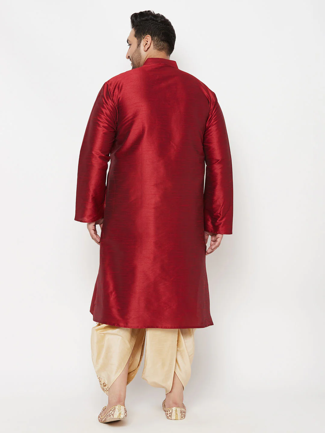 Men's Plus Size Maroon Silk Blend Kurta And Gold Dhoti Set - Image 3