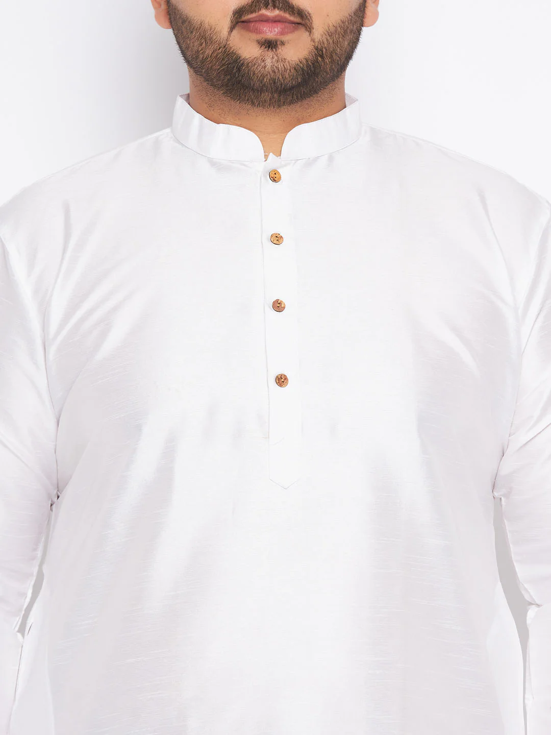 Men's Plus Size White Silk Blend Kurta And Black Pyjama Set - Image 4
