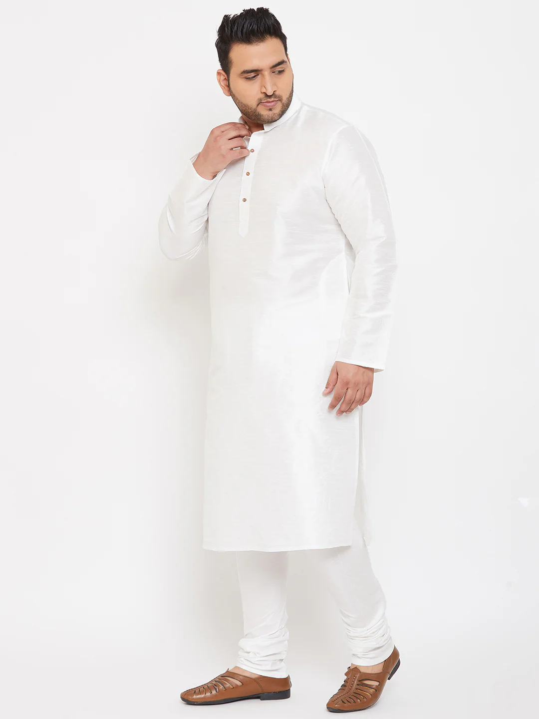 Men's Plus Size White Silk Blend Kurta Pyjama Set - Image 2