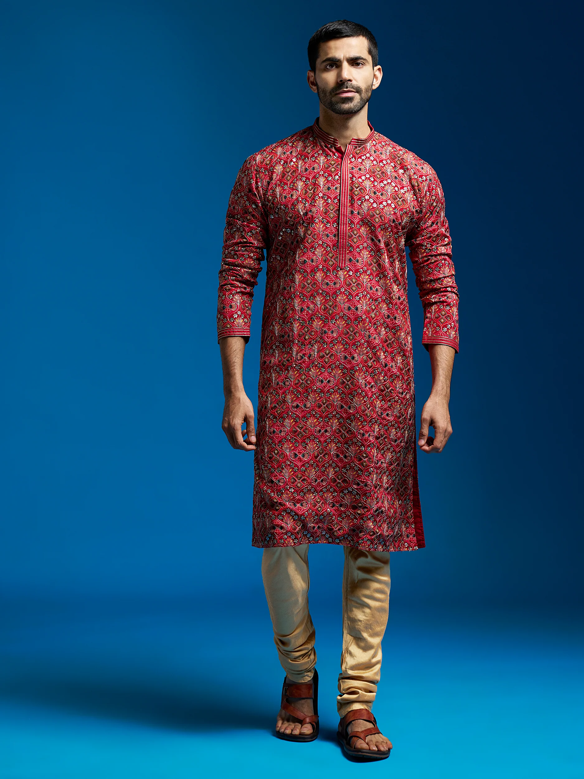 Men's Red Chinon Kurta And Pyjama Set. - Image 2