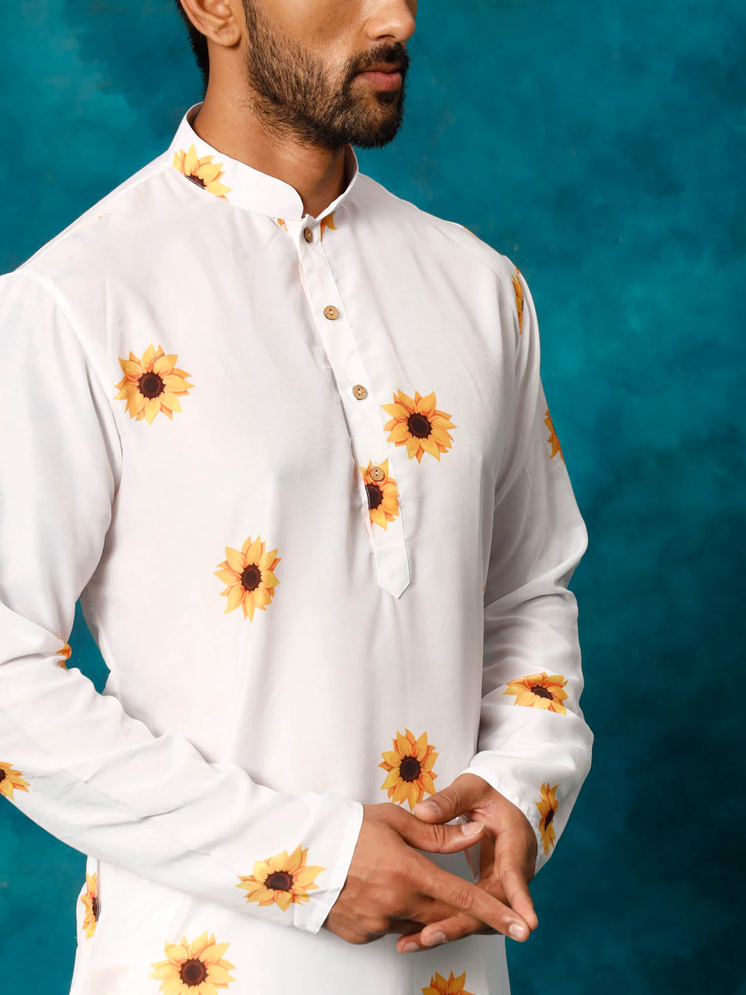 Men's White Cotton Blend Sunflower Print Kurta Pant Set - Image 4