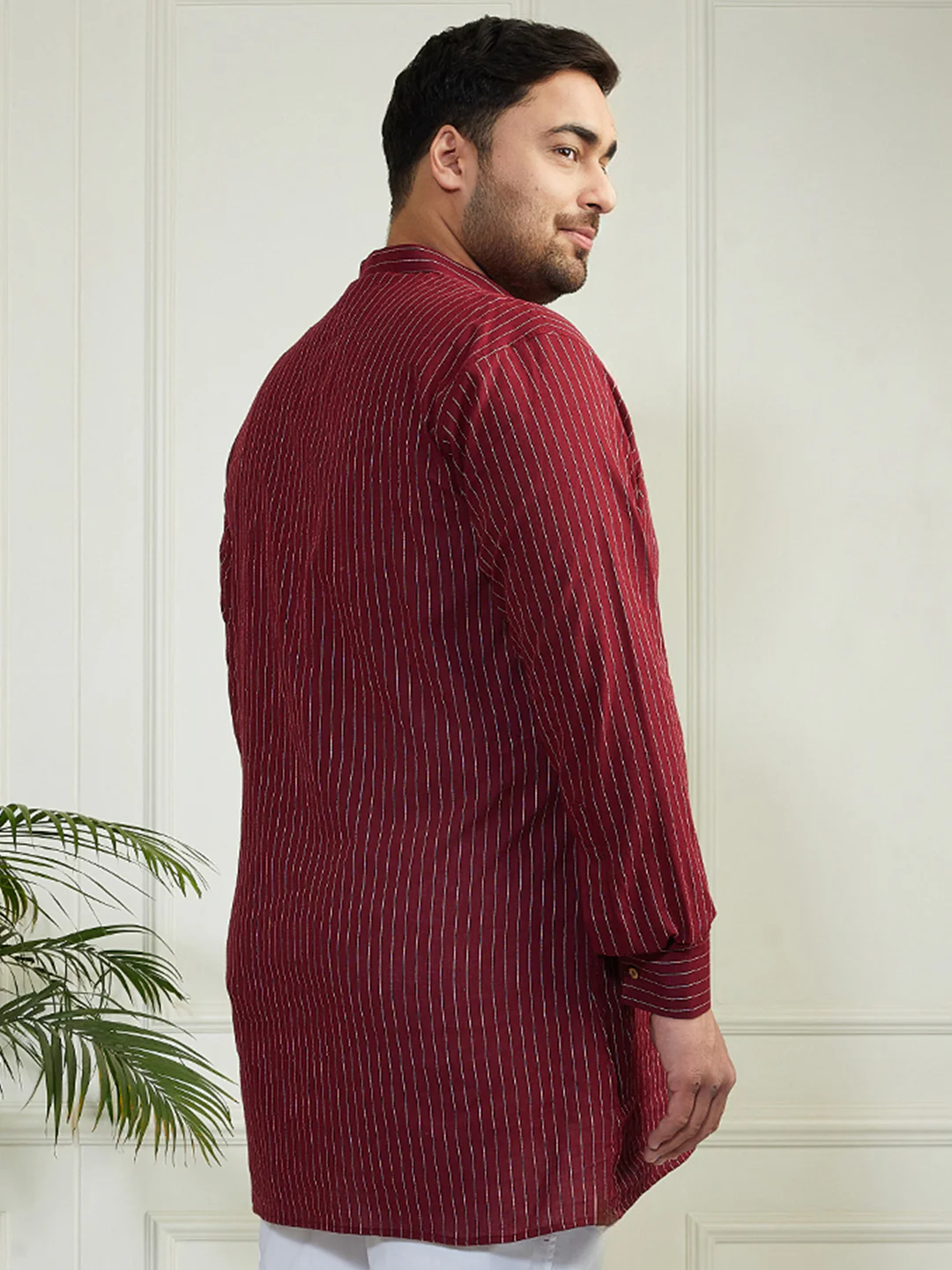 Plus Men's Maroon Cotton Short Kurta - Image 4