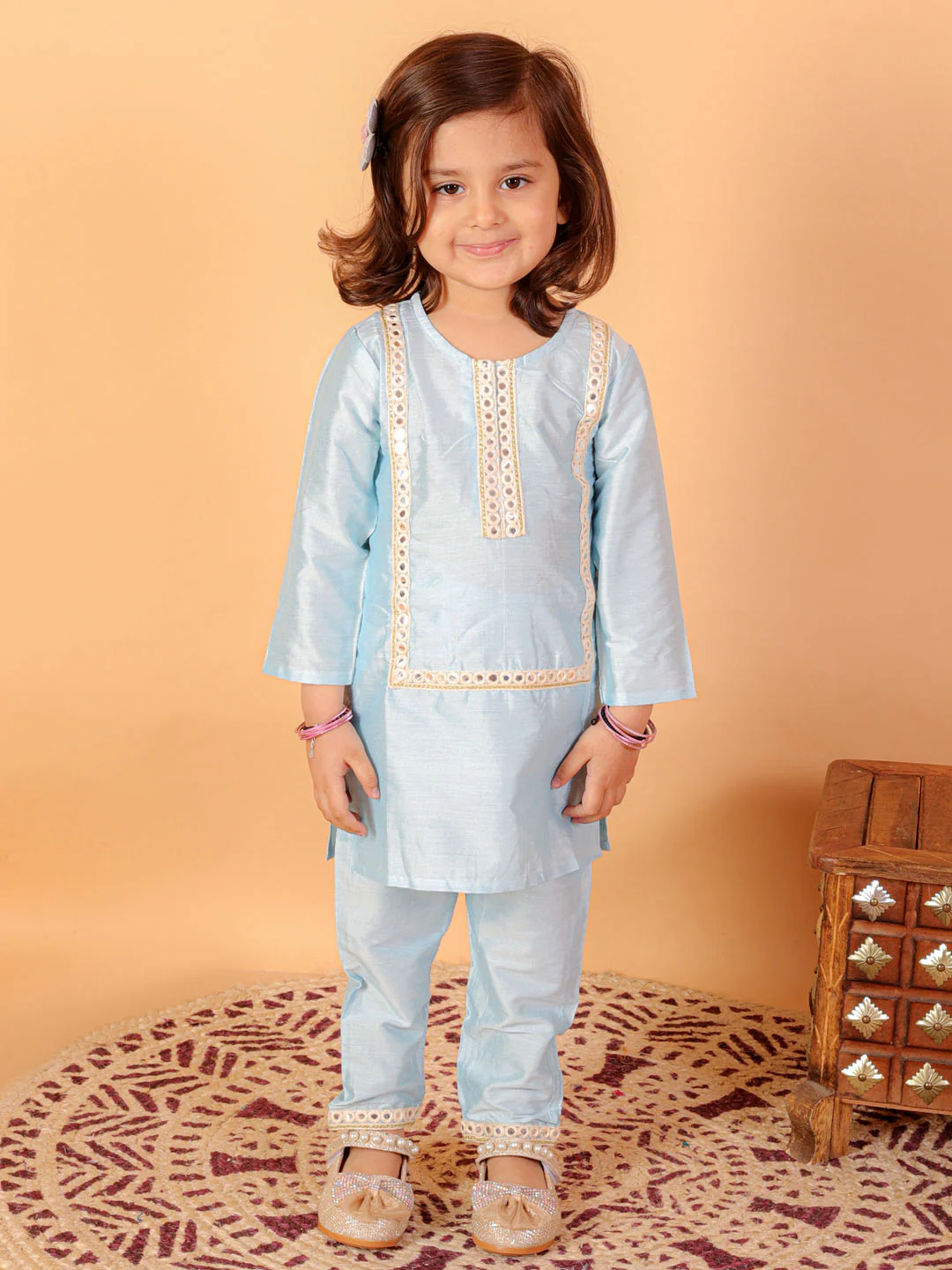 Sishu Girl's' Aqua Blue Viscose Kurta And Straight Pant Set