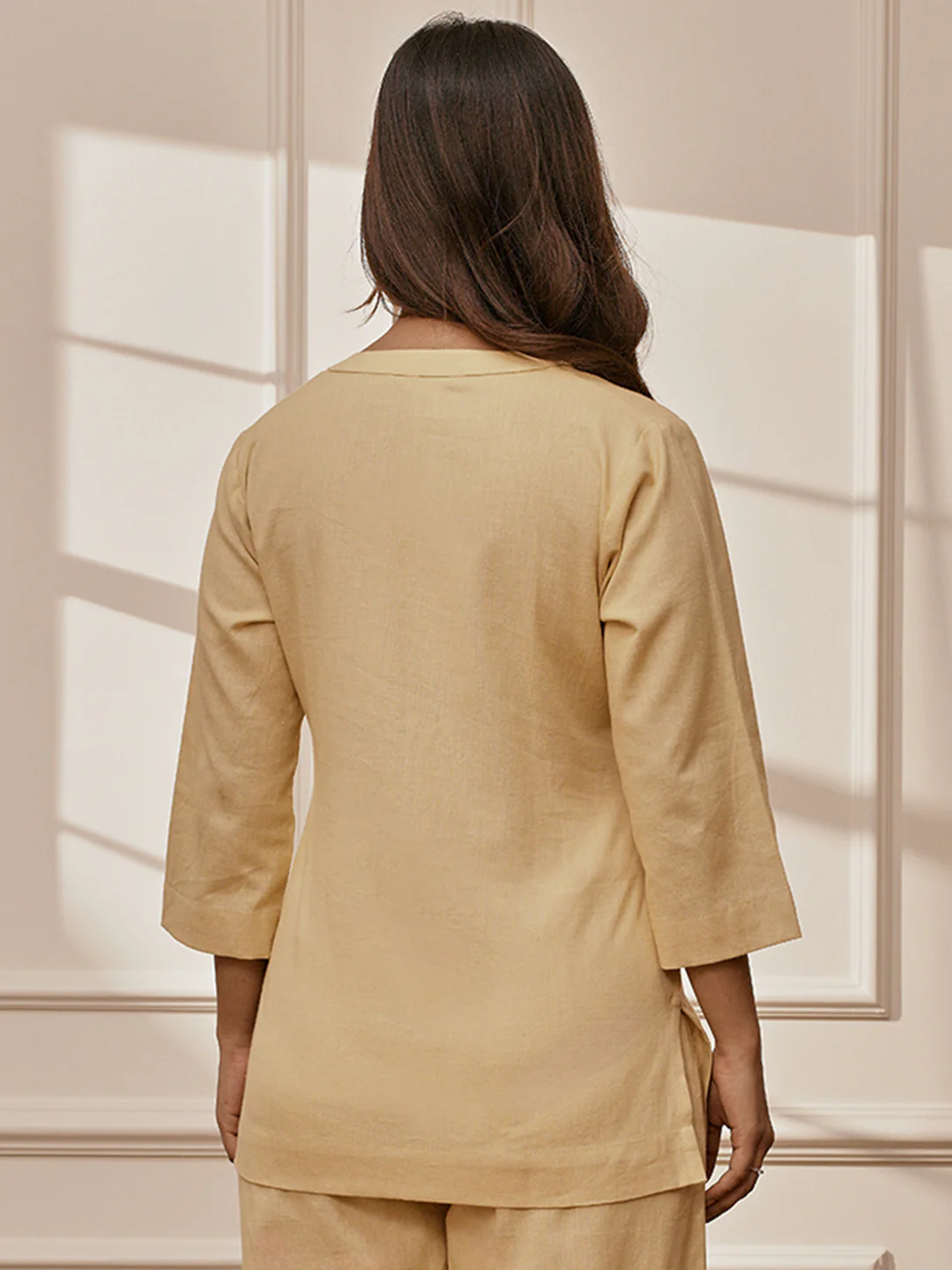 Women's Chiku Cotton Linen Band Collar Yoga Kurta - Image 4