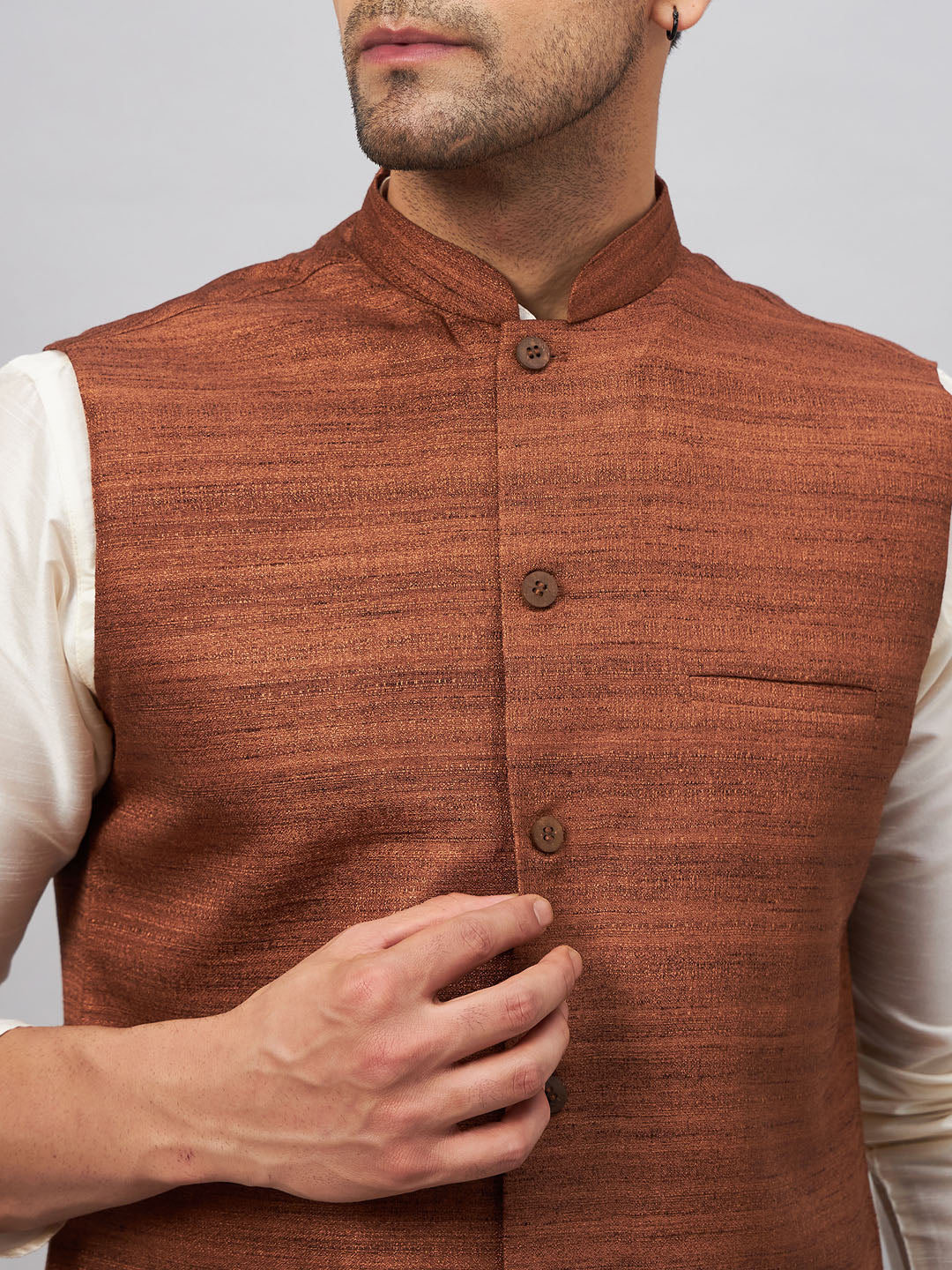 Men's Coffee Matka Silk Nehru Jacket With Cream Silk Blend Kurta Pyjama Set - Image 4