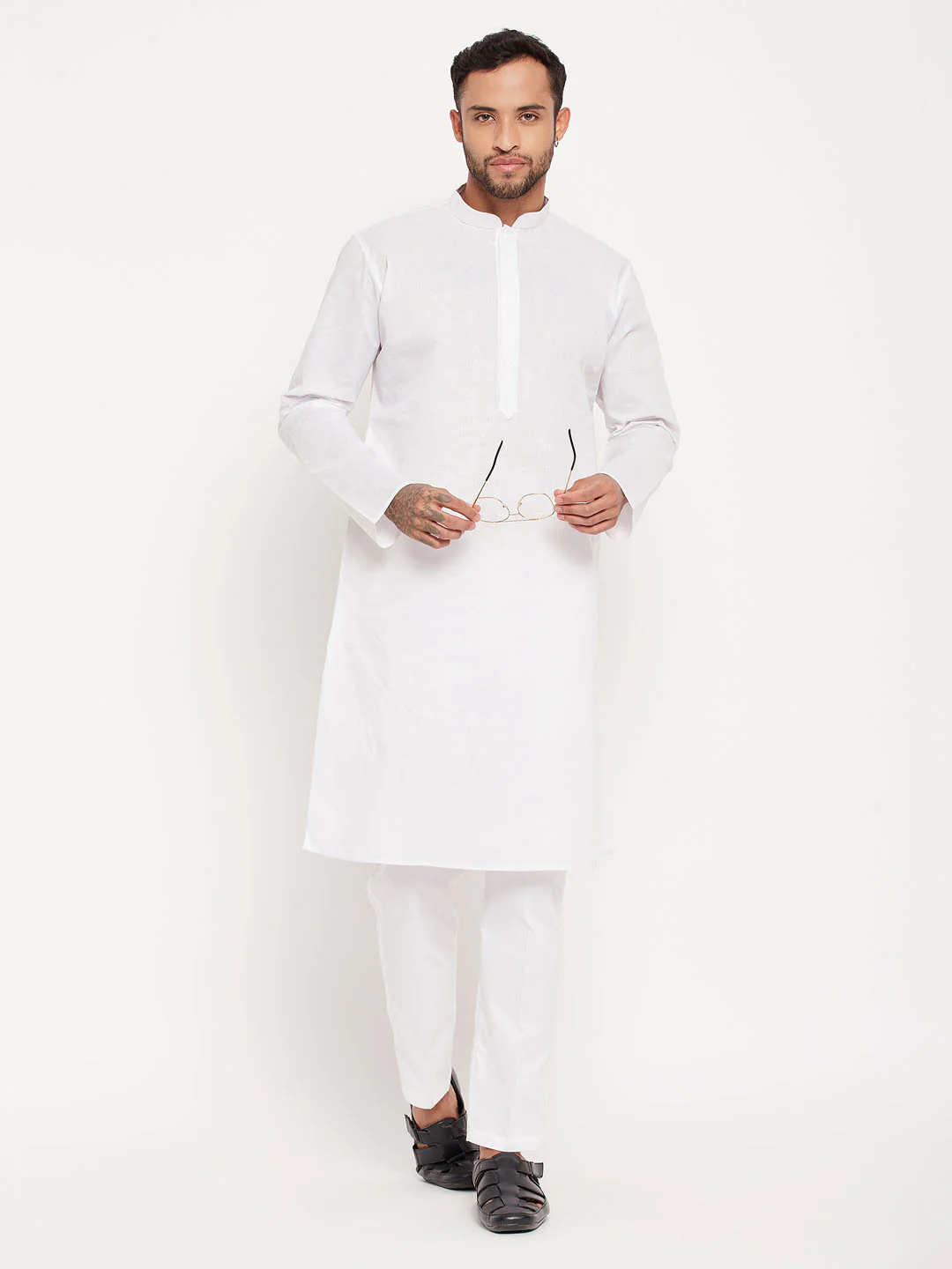 Men's White Kurta And Pant Style Pajama Set