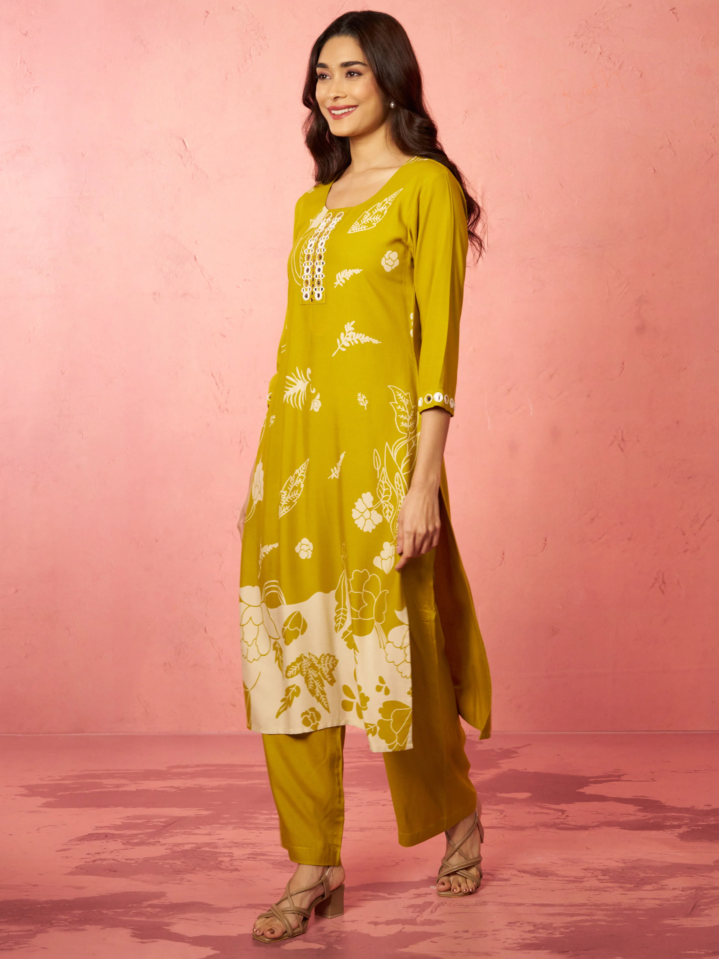 Women's Mehendi Green Rayon Mirror Work Kurta Set with Palazzo - Image 4