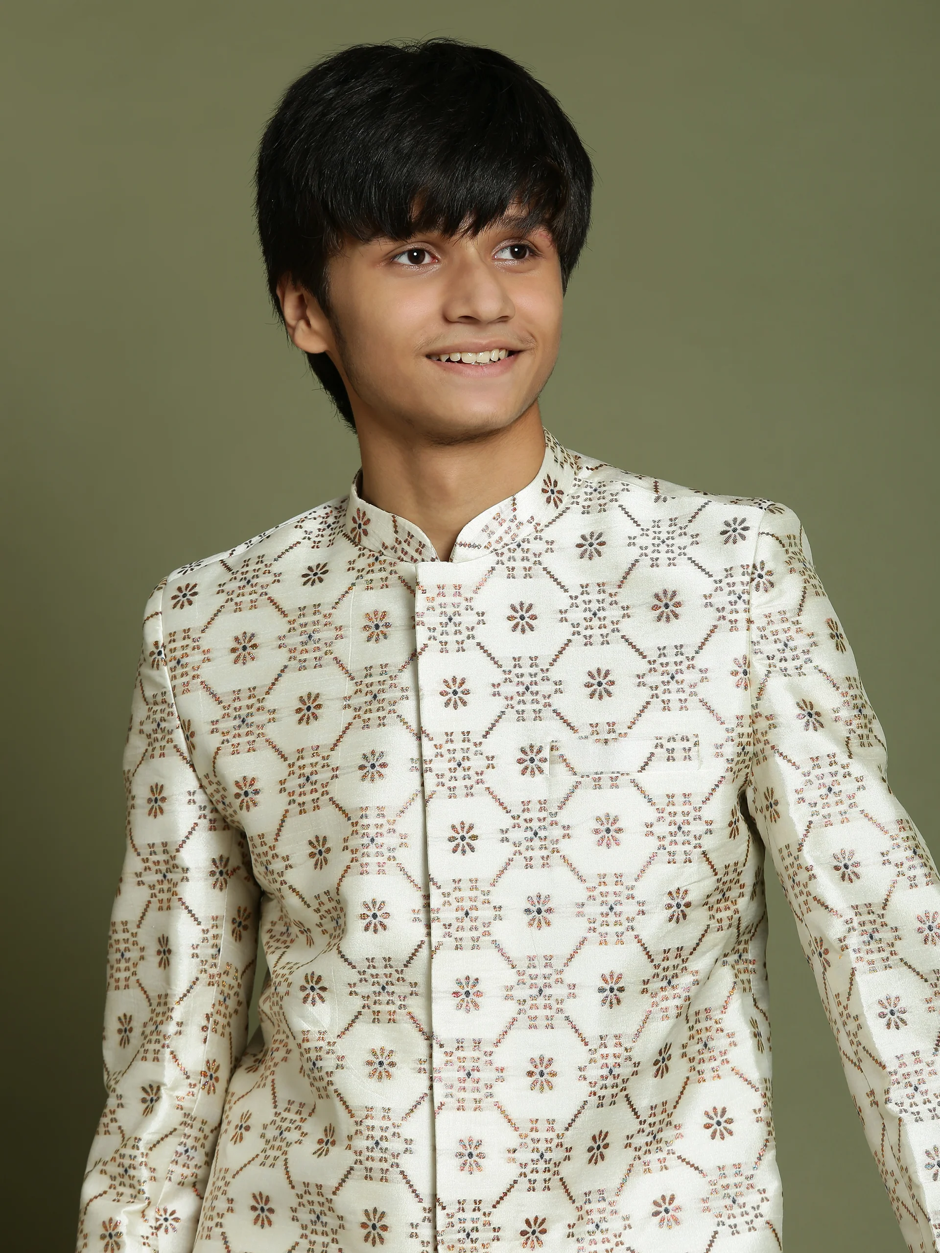 Boy's Beige And Coffee Jacquard Sherwani Set - Image 4